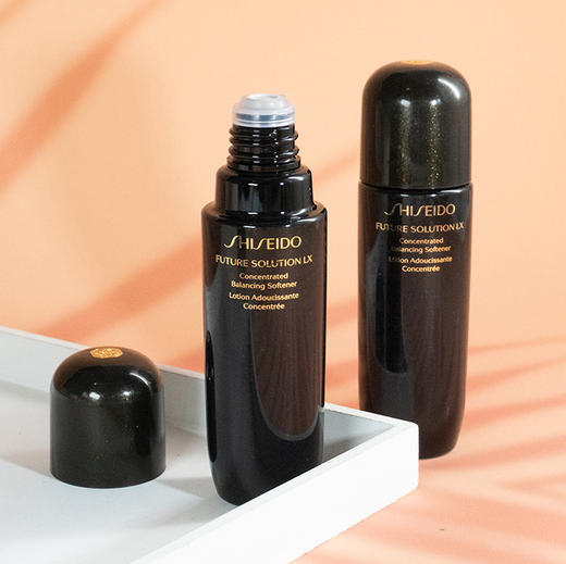 Shiseido资生堂时光琉璃御藏臻萃水乳二合一柔肤水74ml大中样 商品图0