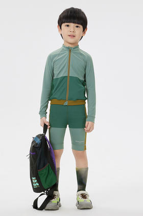 jnby  23年夏款  修身无束缚中长款运动打底裤   1N4E12180