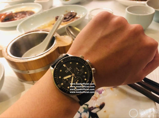 NOOB宝珀五十寻计时深潜器飞返计时码表问世了，直径43mm。【表壳】牙圈对版，立体感强！永不退色，手感爽滑且不伤肌肤。 商品图6