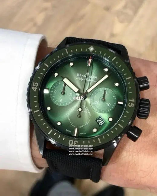 NOOB宝珀五十寻计时深潜器飞返计时码表问世了，直径43mm。【表壳】牙圈对版，立体感强！永不退色，手感爽滑且不伤肌肤。 商品图7