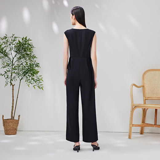 EITIE爱特爱夏季新款干练圆领无袖高腰直筒显瘦黑色通勤连体裤B2307122 商品图4