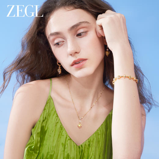 ZEGL设计师早春调色盘系列绿色爱心耳环女小众设计感耳钉银针耳饰 商品图4