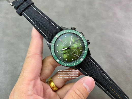 NOOB宝珀五十寻计时深潜器飞返计时码表问世了，直径43mm。【表壳】牙圈对版，立体感强！永不退色，手感爽滑且不伤肌肤。 商品图13
