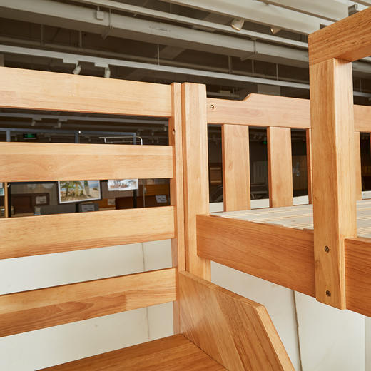 【家具】双层床 赛罗奥（梯柜款）中棕/浅棕 配套书架/抽屉（1491元以下需自行安装） 商品图7