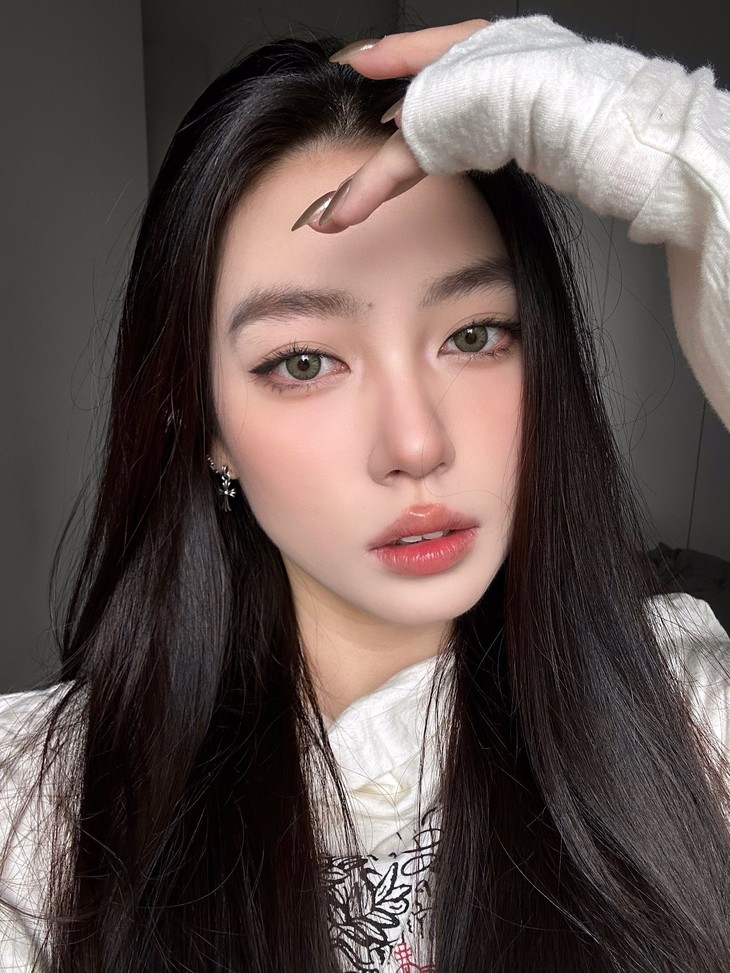 COCOCON美瞳 年抛隐形眼镜 绿毒G05 14.0mm 1副/2片 左右度数可不同-VVCON美瞳商城13 COCOCON美瞳 年抛隐形眼镜 绿毒G05 14.0mm 1副/2片 左右度数可不同 - VVCON美瞳商城