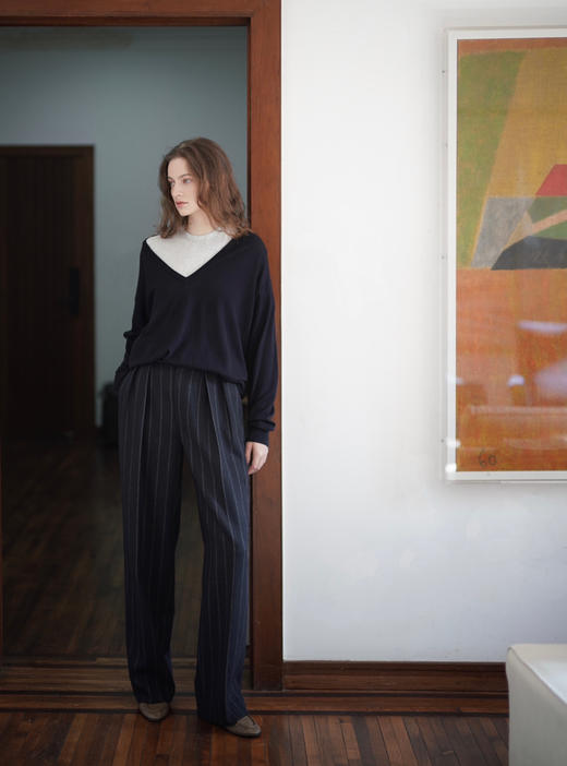 Polar Night V-neck Sweater S码 商品图1