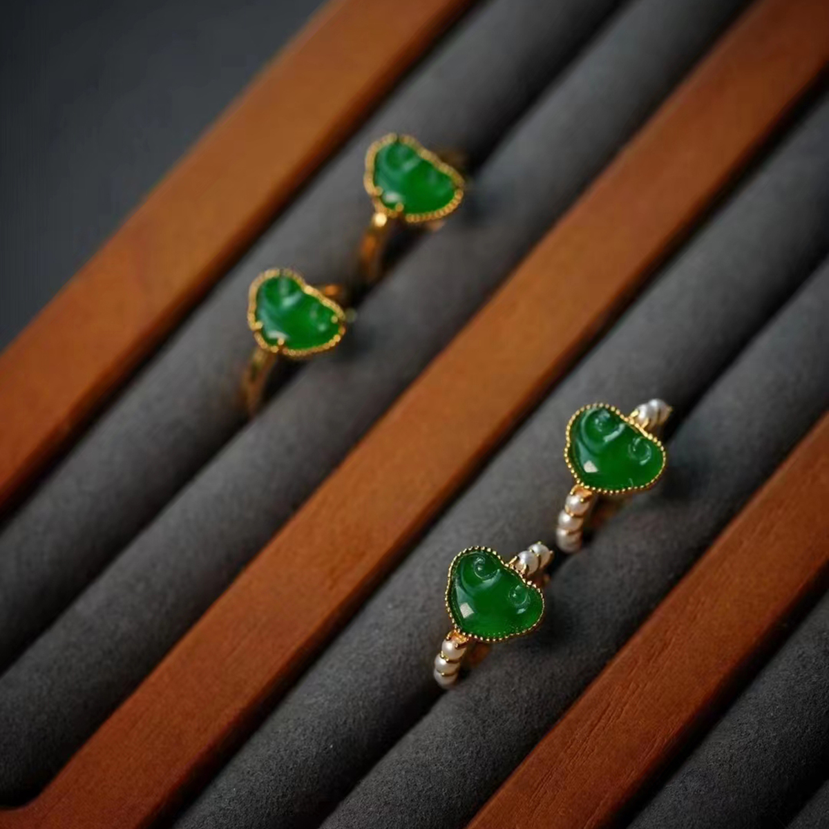 龢盒原创 辣绿翡翠如意金耳圈 二款 耳环