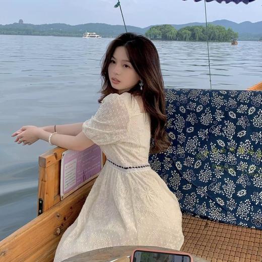 【微风半夏】珍妮弗系列立体织带短袖收腰连衣裙 商品图2