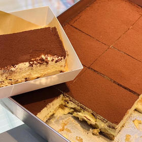 招牌现切「提拉米苏」一口沦陷，巨正宗 约9点做好