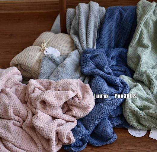 A类标准出口浴巾，超大超长，柔软吸水不掉毛，大人小孩都能用。 商品图3