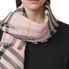 BURBERRY 巴宝莉 女士字母徽标印花羊毛围巾 格子 8057328 A2182 商品缩略图2