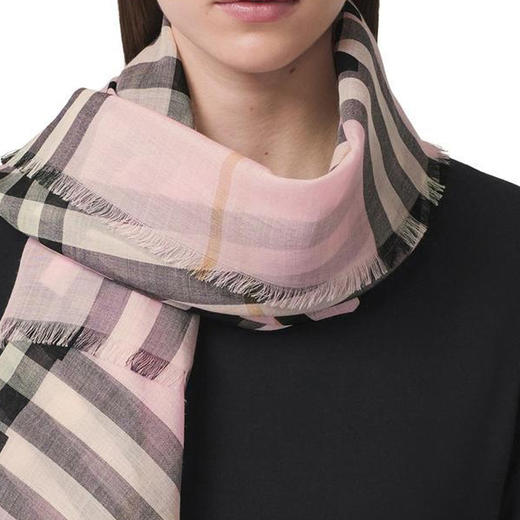BURBERRY 巴宝莉 女士字母徽标印花羊毛围巾 格子 8057328 A2182 商品图2