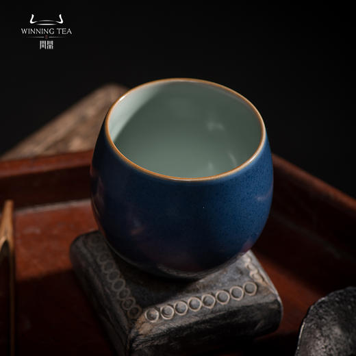 问鼎汝瓷鼎峰系列黛蓝金钟杯 商品图2