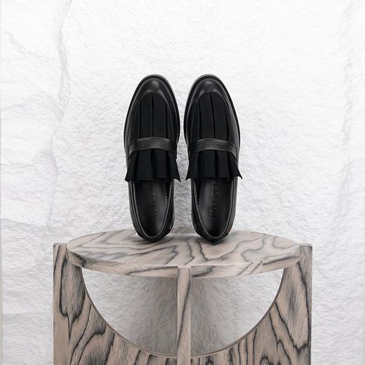 直述NOMORELIE 褶皱感通勤乐福鞋 商品图0