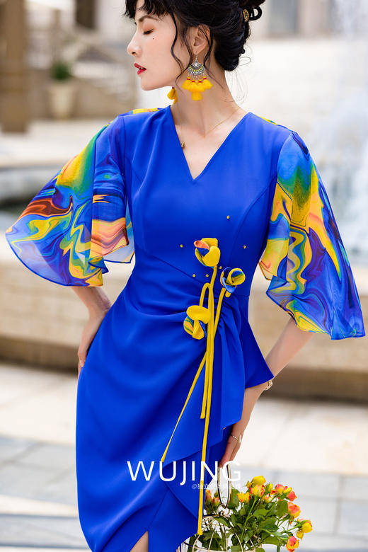 3022003 莱茵印月 克莱茵蓝连衣裙 雾境 商品图4