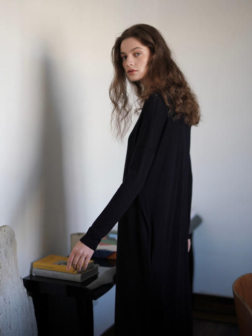 Polar Night Long Dress S
码 商品图2