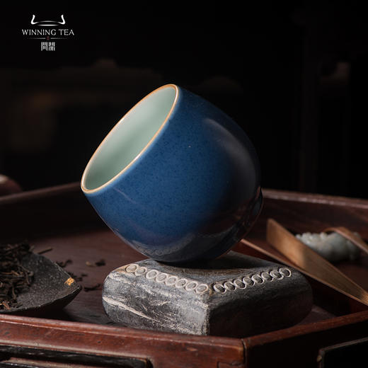 问鼎汝瓷鼎峰系列黛蓝金钟杯 商品图1