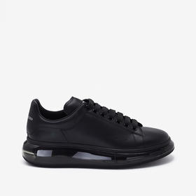 Alexander McQueen 亚历山大.麦昆 男士小牛皮黑尾大廓形休闲运动鞋 黑色 604232 WHX98 1000