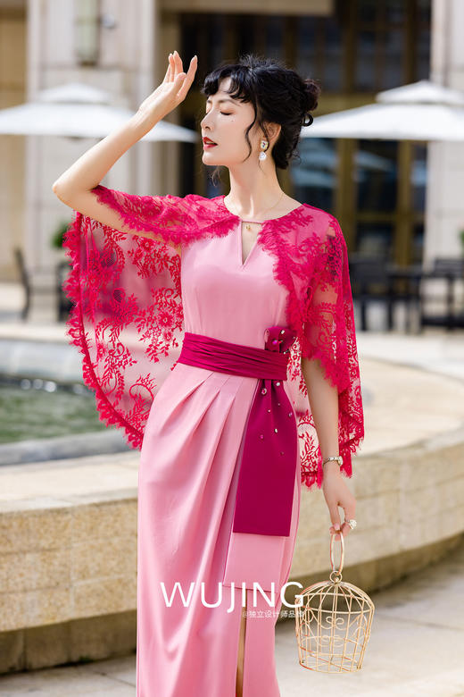 3022041 粉黛胭脂 藕粉色连衣裙 雾境 商品图0