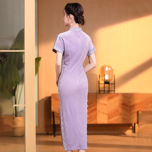 立领国风短袖旗袍裙，净色丝绒花边长款修身开衩旗袍AYK-QF-2210058 商品图3