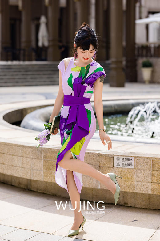 3022033 紫露幽香 郁金香紫连衣裙 雾境 商品图2