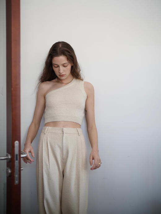 Cream White Top 商品图3