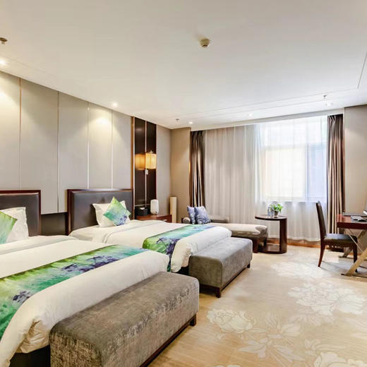 【亚欧酒店】尊享精品双床房 商品图2