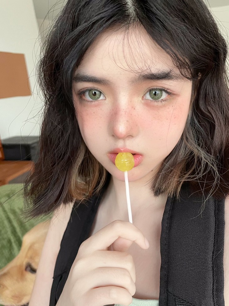 COCOCON美瞳 年抛隐形眼镜 绿毒G05 14.0mm 1副/2片 左右度数可不同-VVCON美瞳商城25 COCOCON美瞳 年抛隐形眼镜 绿毒G05 14.0mm 1副/2片 左右度数可不同 - VVCON美瞳商城