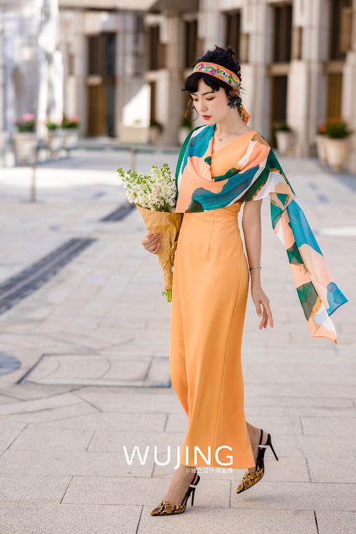 3022061 烟岚怀玉 山茶梅色连衣裙 雾境 商品图3