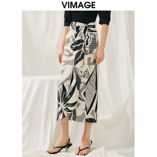 VIMAGE纬漫纪夏季新款高腰显瘦气质印花小众设计半裙V1906522 商品图2