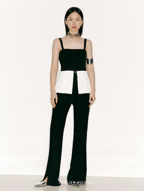 【午夜热浪】造型大口袋设计收腰吊带上衣/230030A