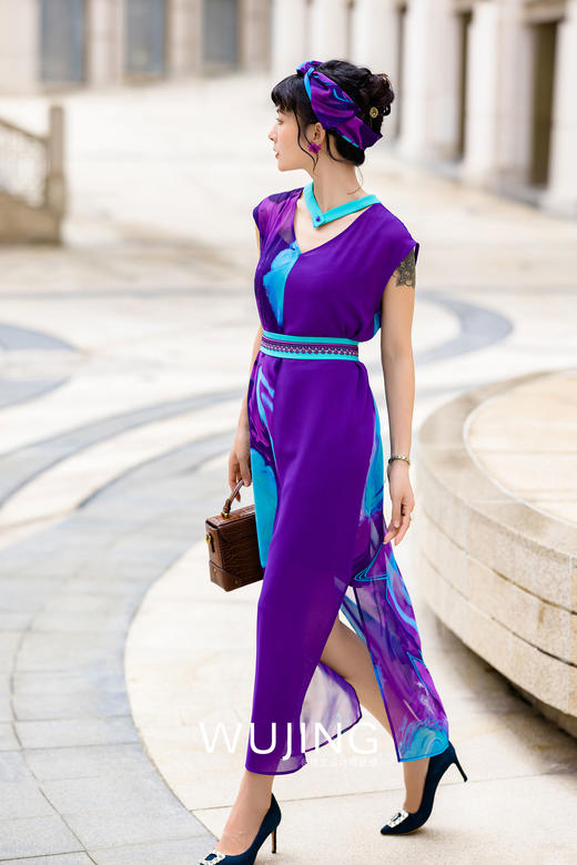 3022086 露红烟紫 薰衣草紫连衣裙 雾境 商品图2