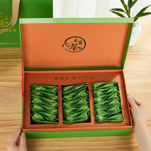 象窝茶鸿志春绿礼盒装绿茶高山云雾新兴特产 绿茶礼盒装 5g * 36袋 180g 商品图7