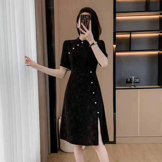 奢姿2025年夏装新款大码女装时尚圆领连衣裙胖妹妹钉珠设计裙子9932890831 商品图0