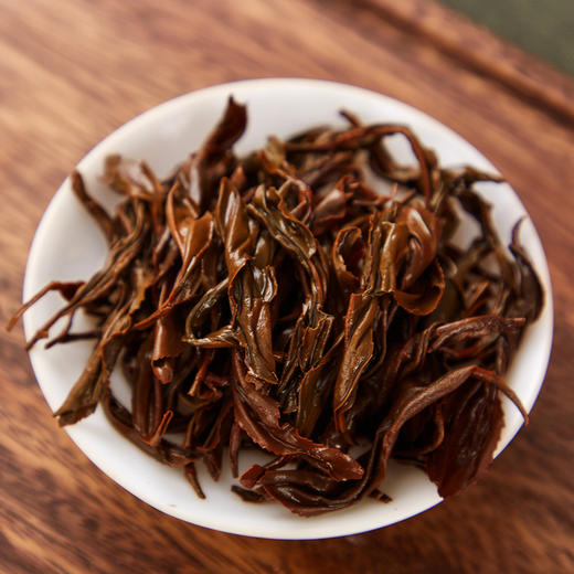 象窝红茶鸿韵焰红茶叶浓香型高山云雾广东新兴禅茶特产 红茶 5g * 36袋 180g 商品图12