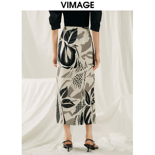 VIMAGE纬漫纪夏季新款高腰显瘦气质印花小众设计半裙V1906522 商品图4