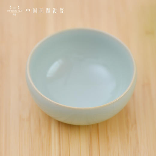 问鼎汝瓷紫金釉经典款天青罗汉杯 商品图1