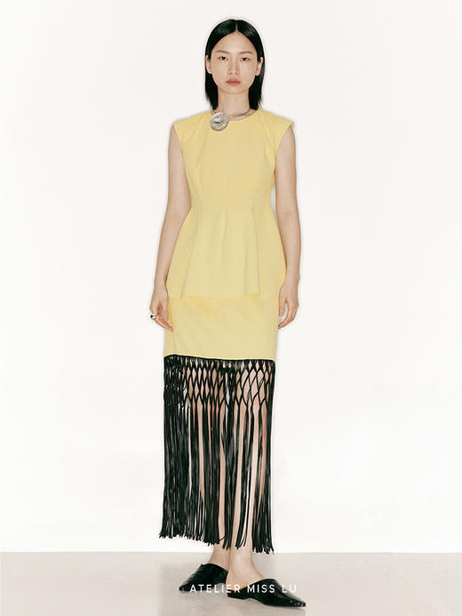 【伞开】收腰廓形设计宽肩上衣/230027B 商品图0