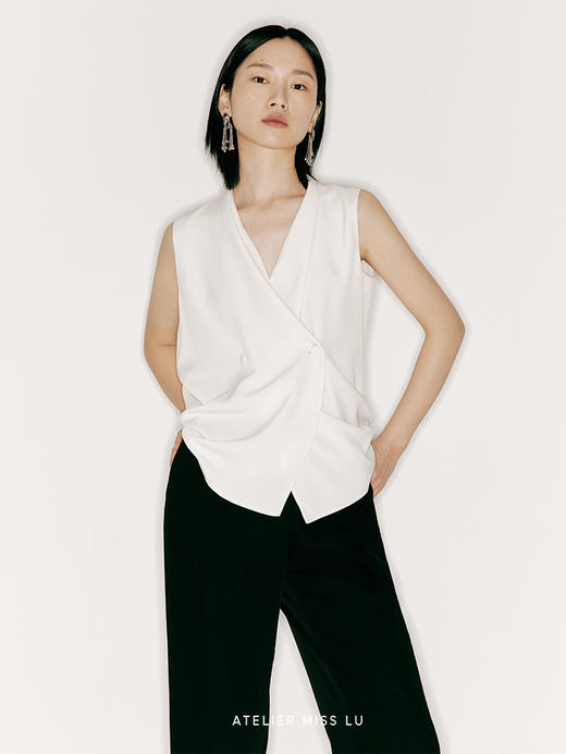 【水波轻盈】交叠V领宽松无袖上衣/230014 商品图2