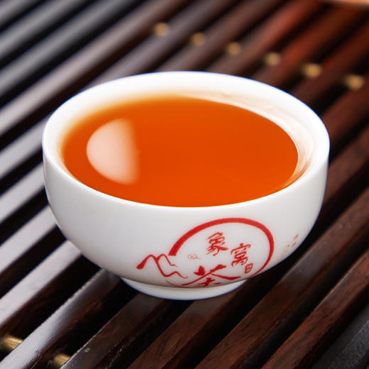 象窝红茶鸿韵馥香红茶罐装 125g 红茶茶叶高山云雾红茶新兴 红茶 * 1罐 125g 商品图10