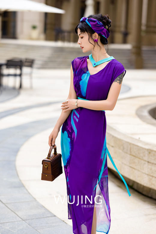 3022086 露红烟紫 薰衣草紫连衣裙 雾境 商品图0