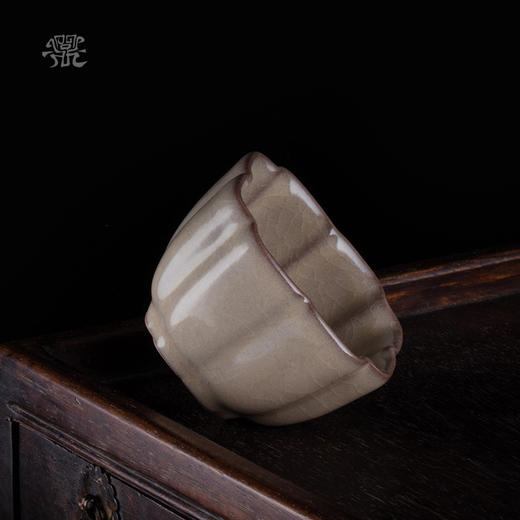 问鼎哥窑 致巧款 葵扇杯 商品图1