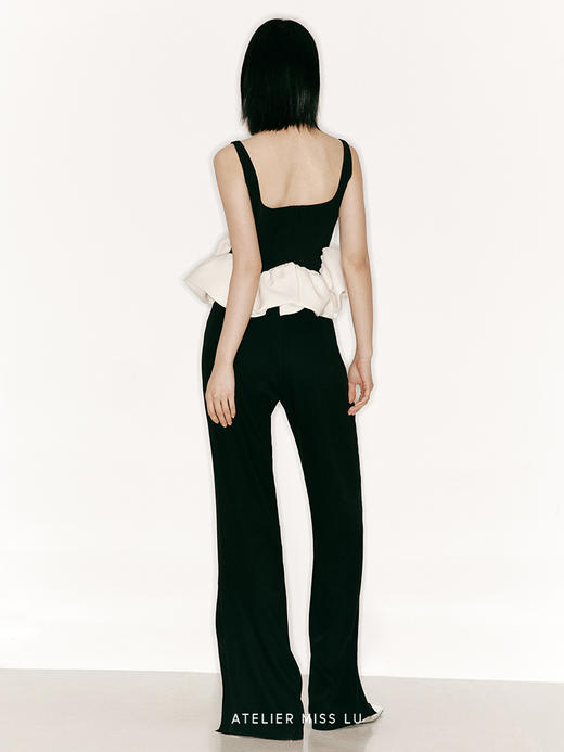 【云卷】云朵扭转下摆方领短上衣/230033 商品图1