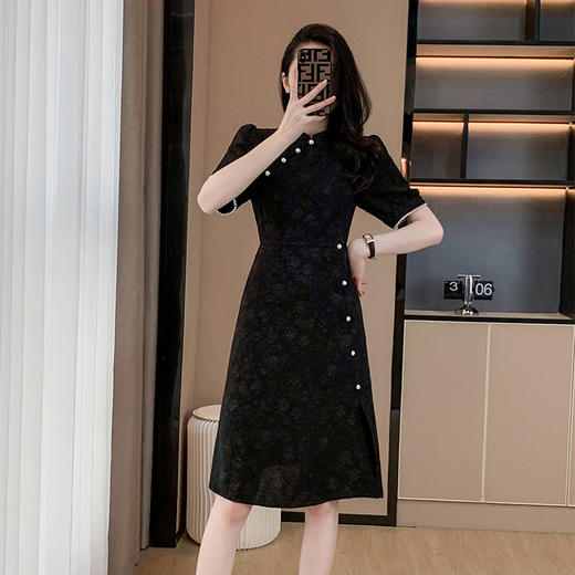 奢姿2025年夏装新款大码女装时尚圆领连衣裙胖妹妹钉珠设计裙子9932890831 商品图1