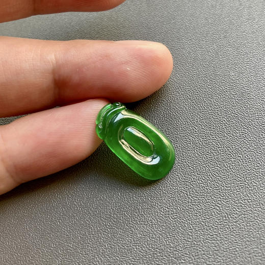 冰种阳绿辣色翡翠福在眼前 商品图6