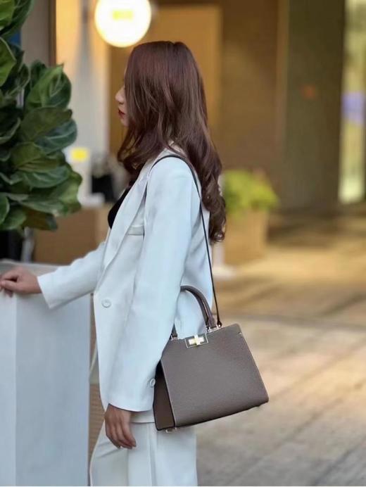3楼HR赫莲娜加厚头层软牛皮时尚通勤手提单肩女包 商品图1