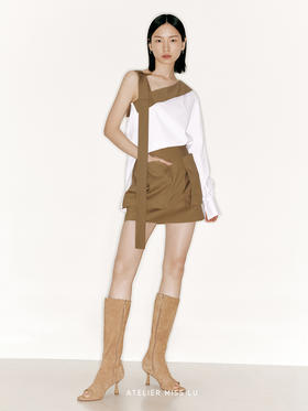 【理想国度】方条蝴蝶结飘带斜肩单袖上衣/230023A