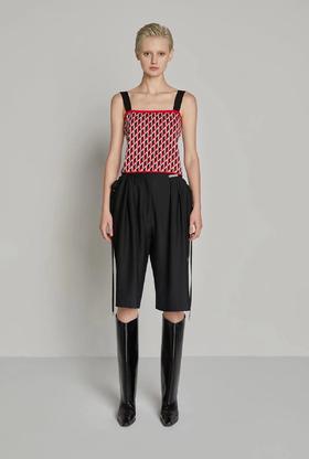 宽吊带花色针织修身上衣