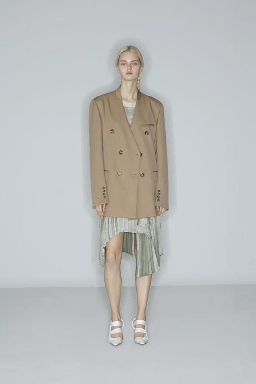 无领双排扣西服 商品图0