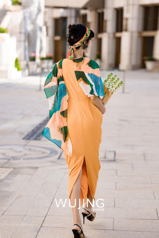 3022061 烟岚怀玉 山茶梅色连衣裙 雾境 商品图5